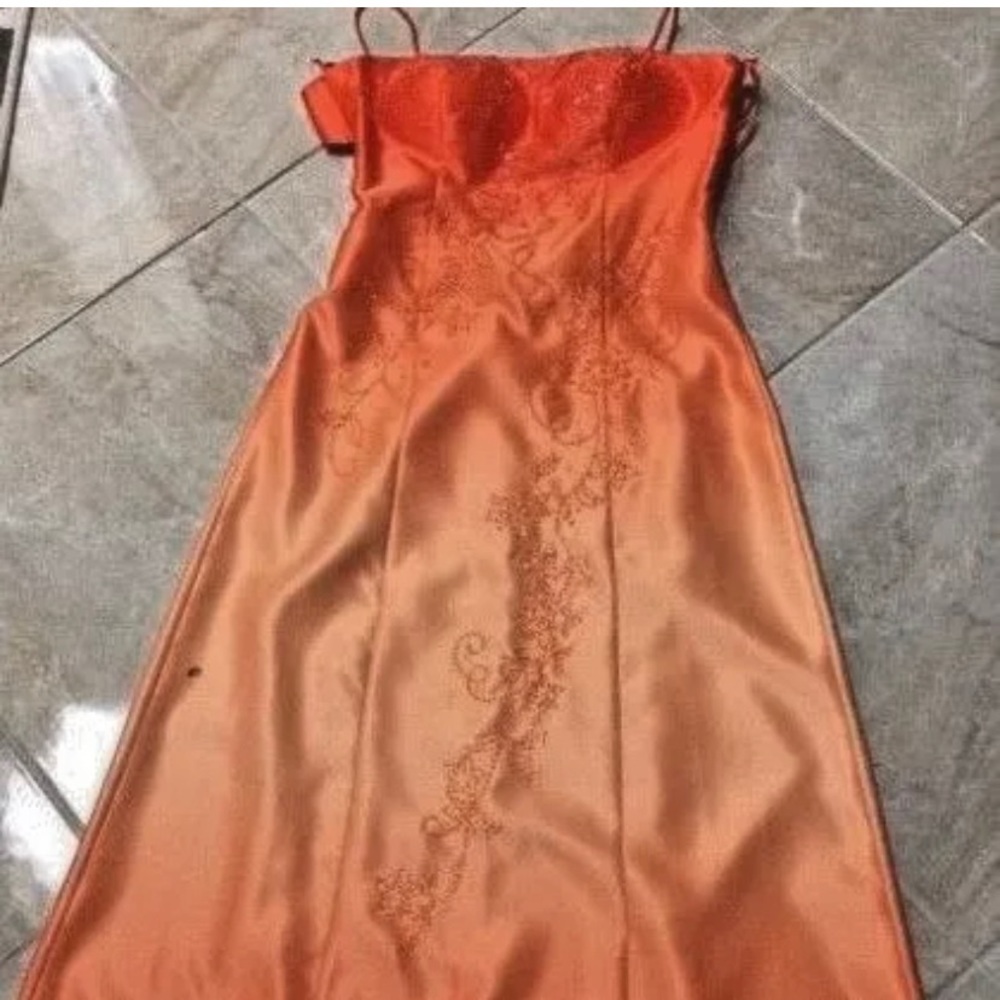 Jump Apparel Tangerine Ombre Beaded Gown Size 3/4 dress